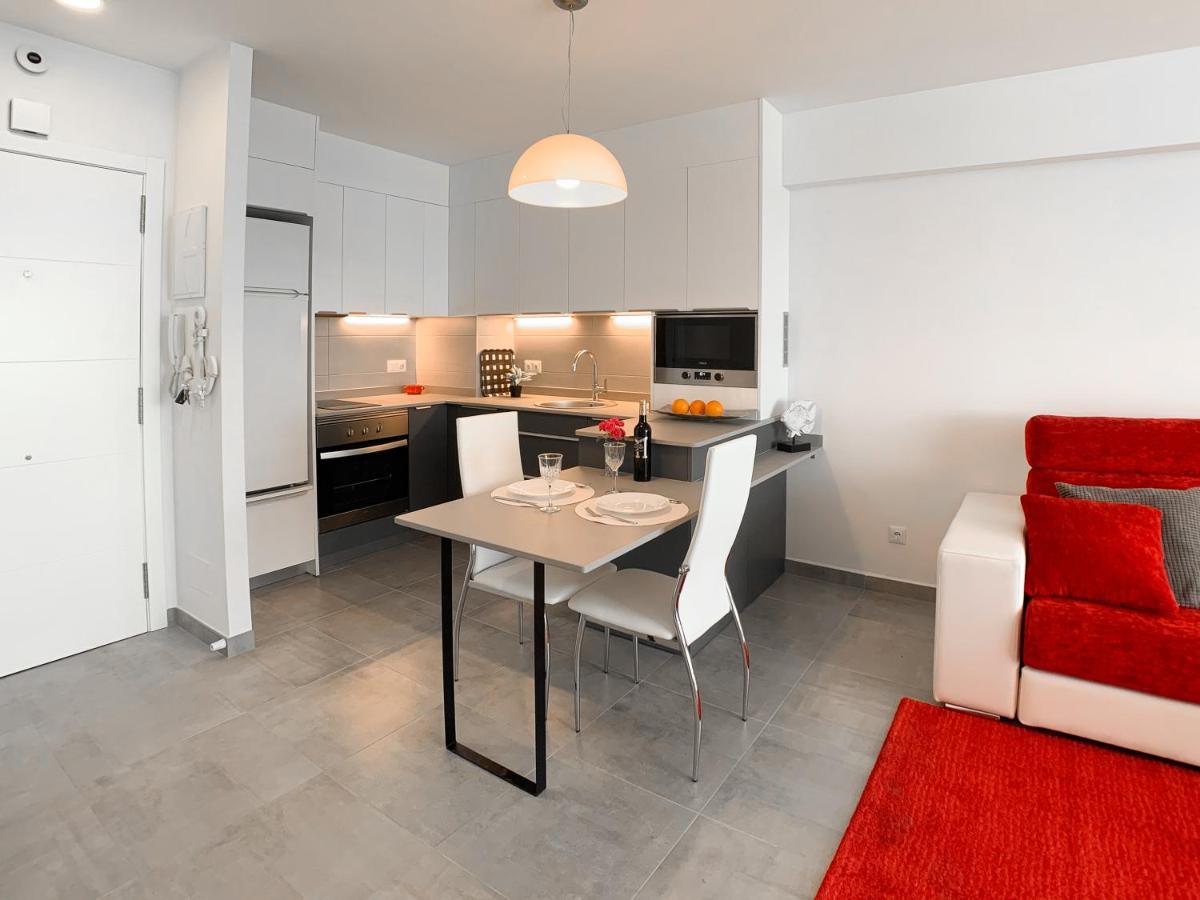 Clubrent - Edf Calpemar, Planta 8, Primera Linea Extérieur photo